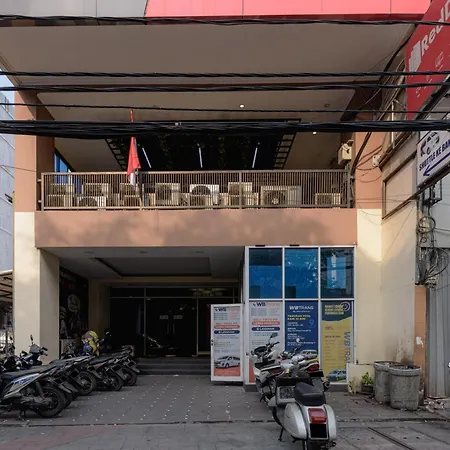 Reddoorz Plus @ Thamrin-2